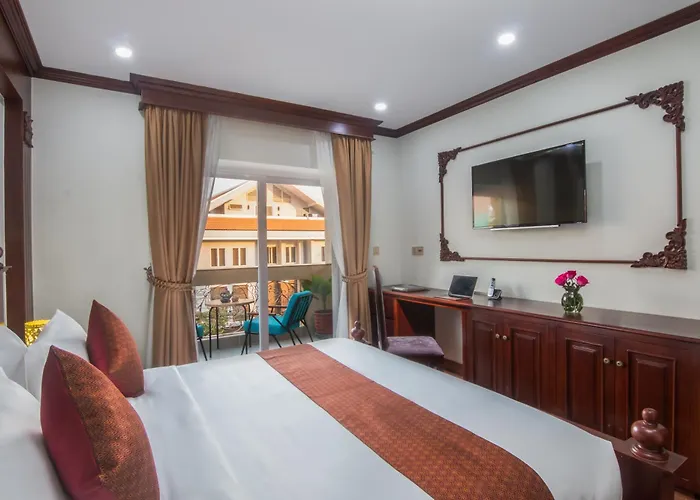 Anachak Angkor 4*